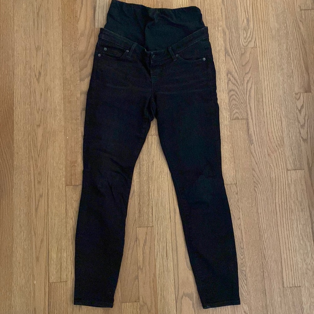 Gap True Skinny Maternity Jeans. Size 27